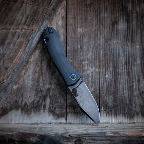 ACE Grand - Black Canvas Micarta